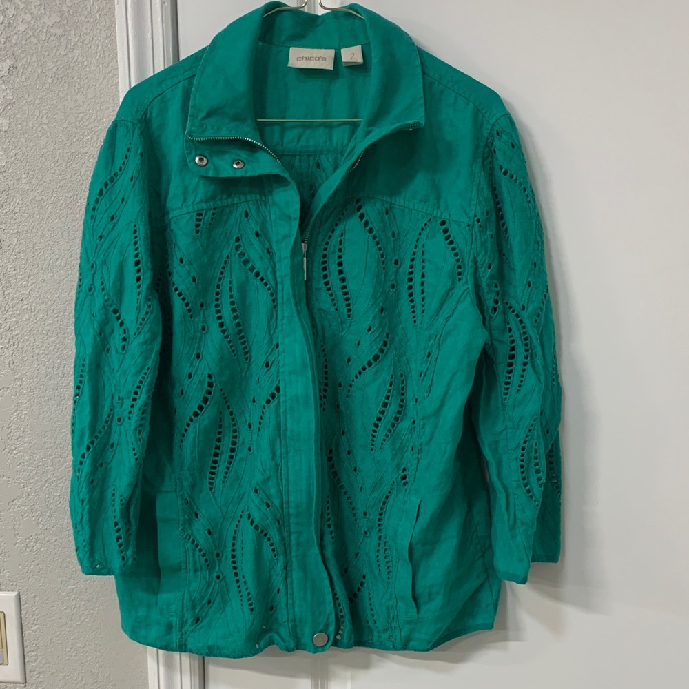 Chico's Vibrant Green Top 100% Linen